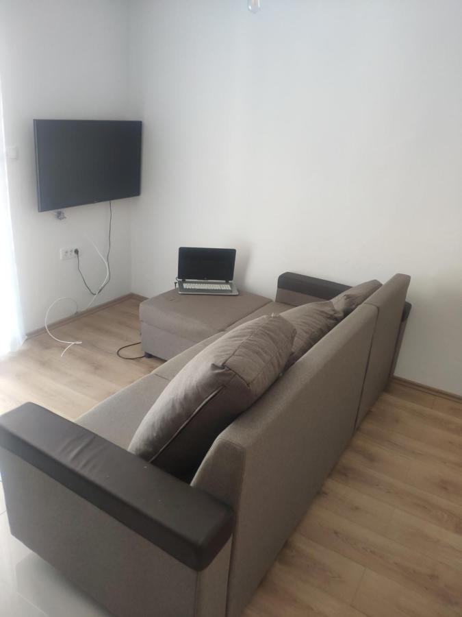 Apartment Tome Biograd Na Moru Buitenkant foto