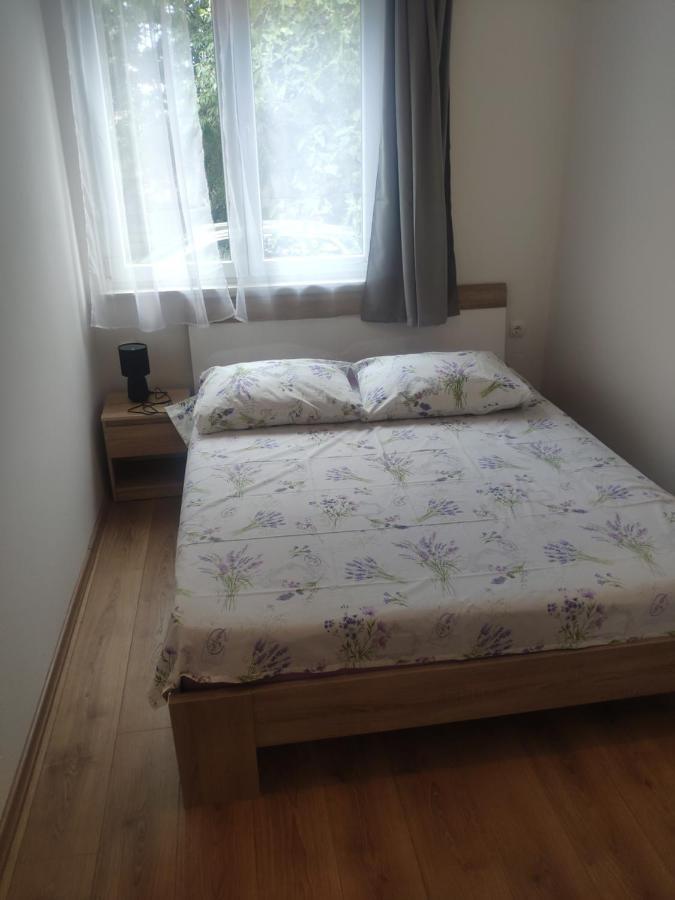 Apartment Tome Biograd Na Moru Buitenkant foto