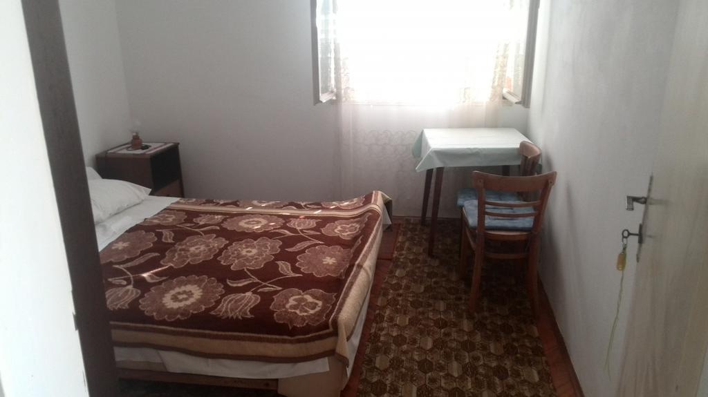 Apartment Tome Biograd Na Moru Buitenkant foto