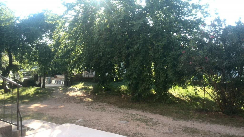 Apartment Tome Biograd Na Moru Buitenkant foto