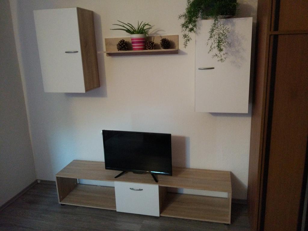 Apartment Tome Biograd Na Moru Buitenkant foto