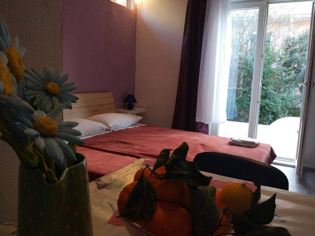 Apartment Tome Biograd Na Moru Buitenkant foto