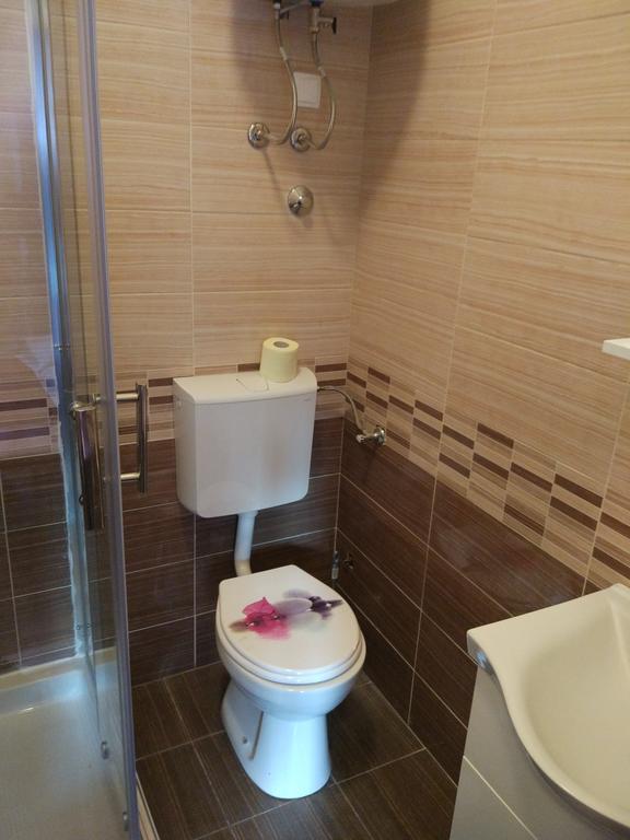 Apartment Tome Biograd Na Moru Buitenkant foto