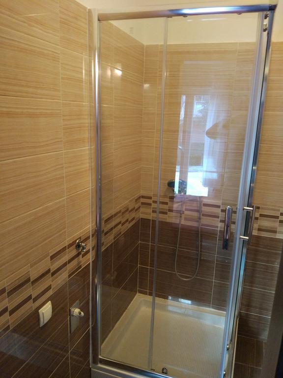Apartment Tome Biograd Na Moru Buitenkant foto
