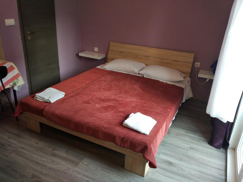 Apartment Tome Biograd Na Moru Buitenkant foto